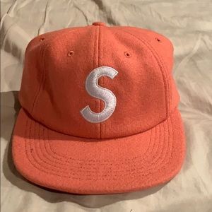 100% authentic supreme hat